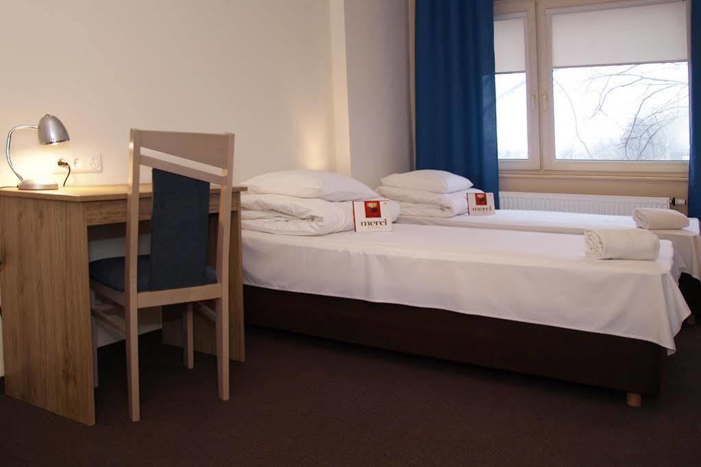 Smart2Stay Pod Lipami Varsavia Esterno foto
